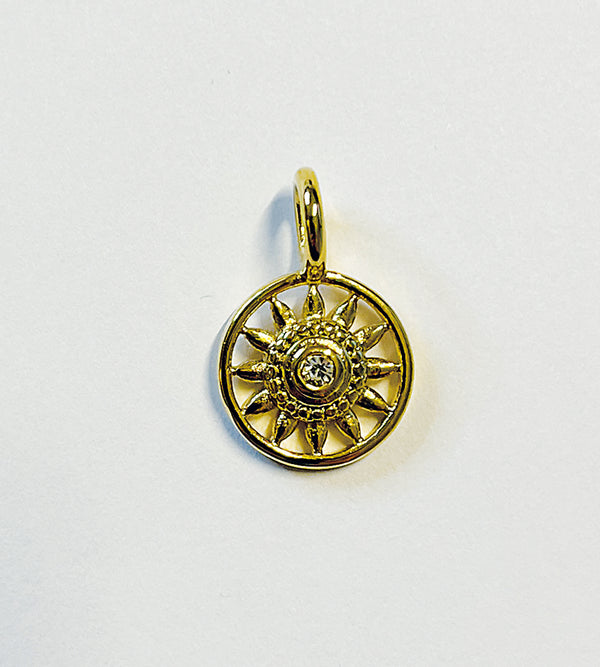 Charms Sun Zirconi*