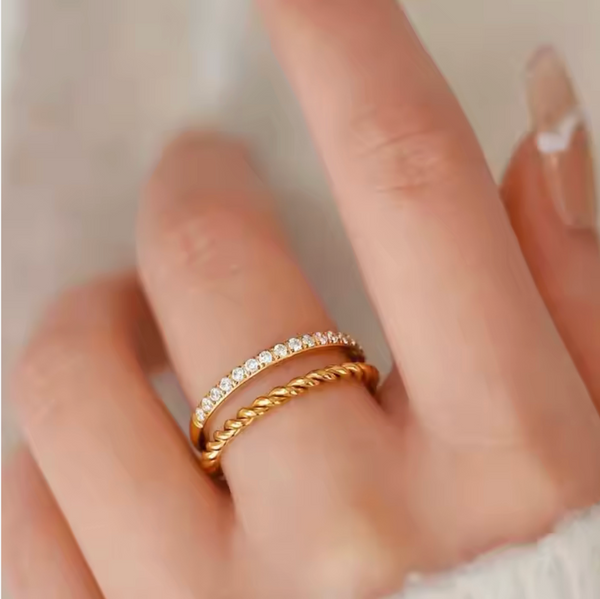 Double Twist Diamond Ring-Gold