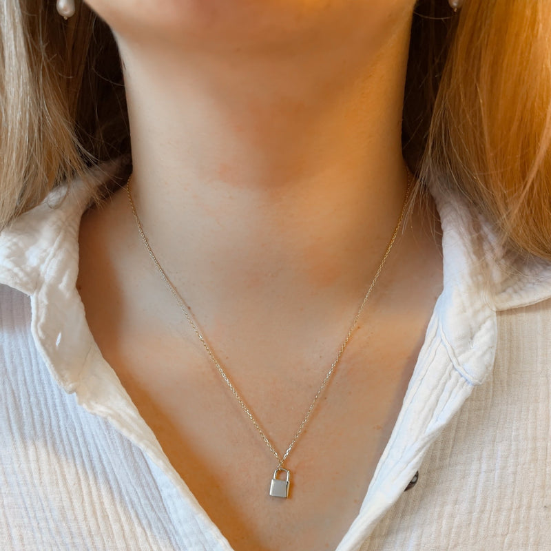 Schloss-Halskette damen leselles Produktfotos silber