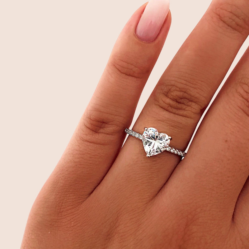Diamond Heart Ring - Jewelryqueen.de