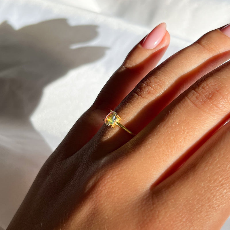 Yellow sales moonstone ring