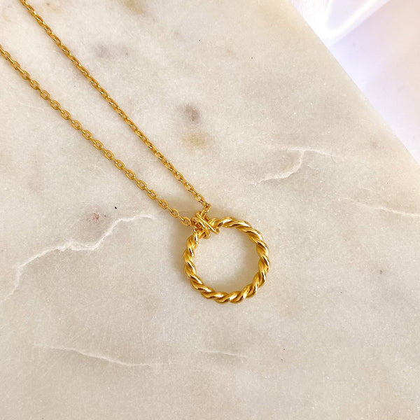 Twisted Circle Necklace - Leselles